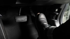 Accelerator and breaking pedal